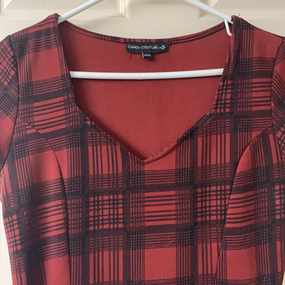 🌷3 for $25🌷Candy Couture, US M, Red & Black Plaid Cap Sleeved Fit & Flare Dress - Picture 3 of 10
